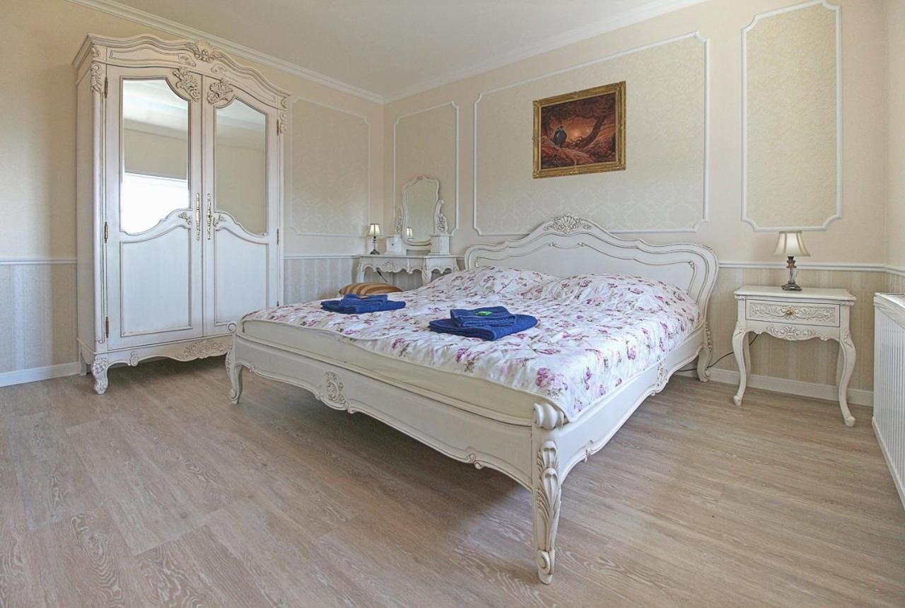 Villa Katharina - Romantikappartements mit Meerblick Sassnitz Exterior foto