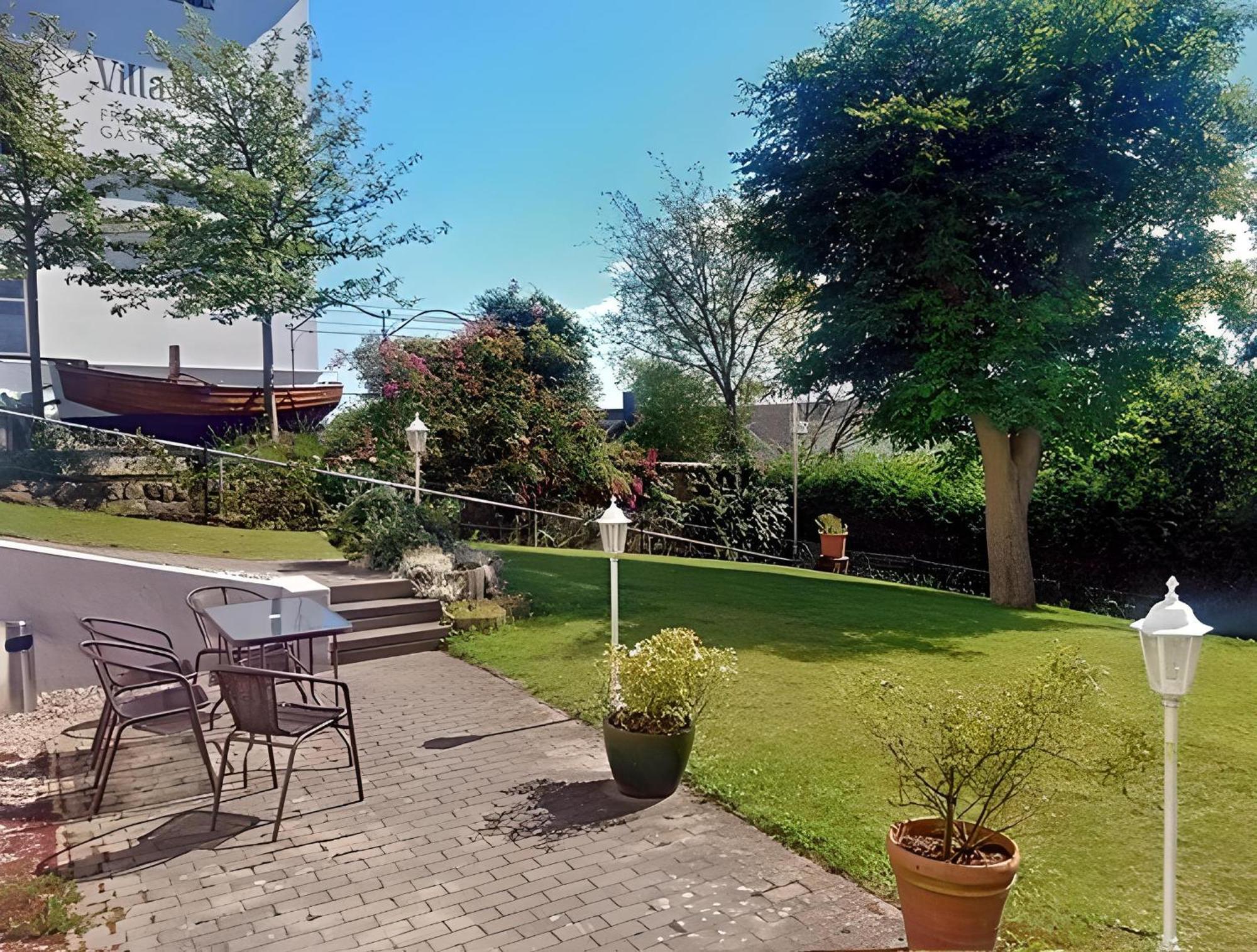 Villa Katharina - Romantikappartements mit Meerblick Sassnitz Exterior foto